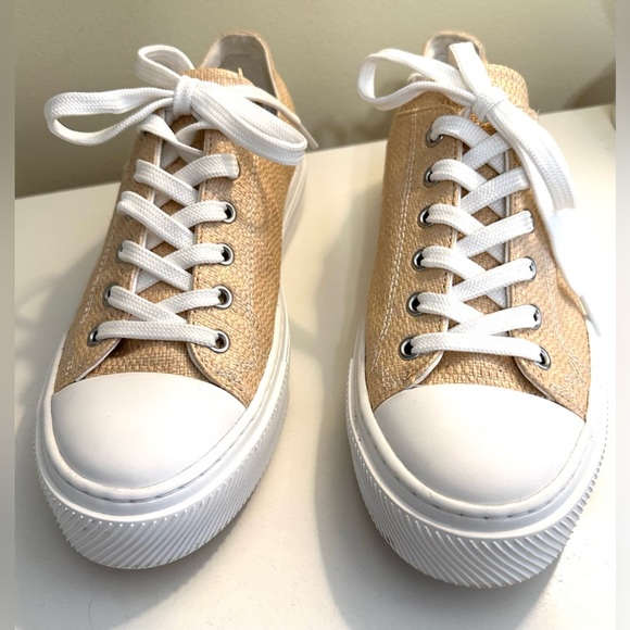 STUART WEITZMAN Ollie Sneakers Woven Raffia Lace Up Shoes Low Top Straw Natural - Picture 3 of 14